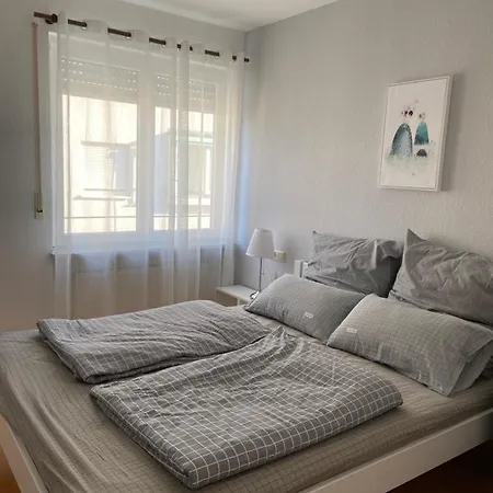 A Und L's Apartament *