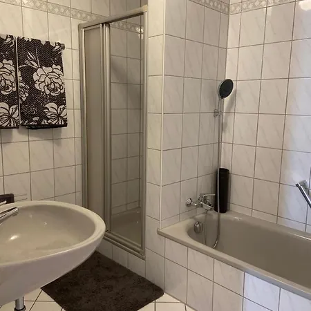 A Und L's * Friedrichshafen