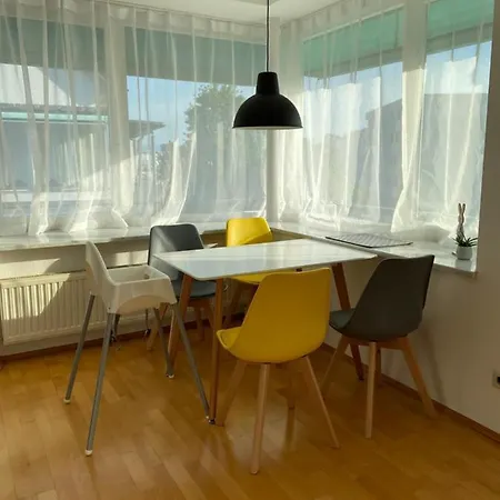 A Und L's Apartament Friedrichshafen